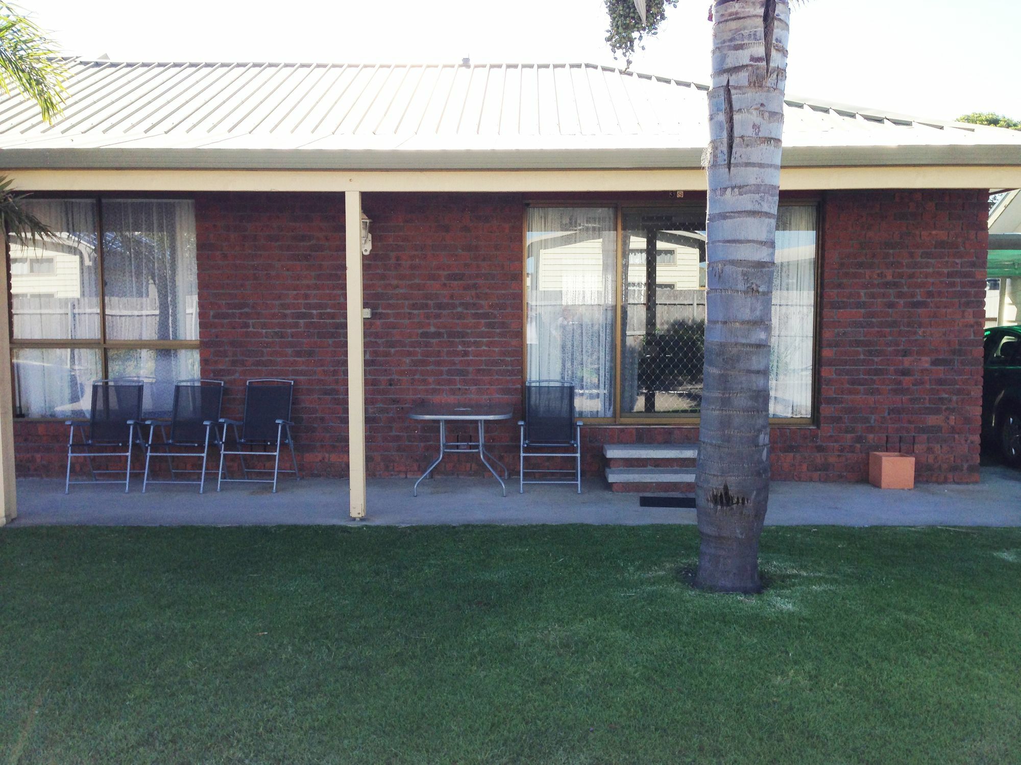 Lakes Jakaranda Holiday Units Lakes Entrance Exterior foto